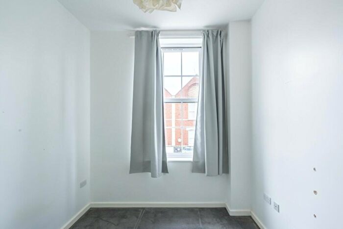 1 Bedroom Flat For Sale In Griffon House, East Street, Bedminster, BS3
