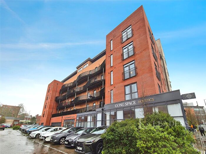 2 Bedroom Apartment For Sale In Trinity Walk, Derby, Derbyshire, DE1
