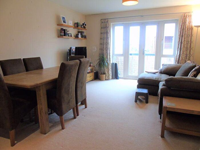 2 Bedroom Apartment To Rent In Beresford Place, Oxford, OX4