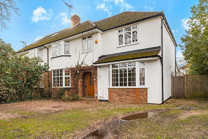 4 Bedroom Semi Detached House For Sale In Angel Road, Thames Ditton, KT7