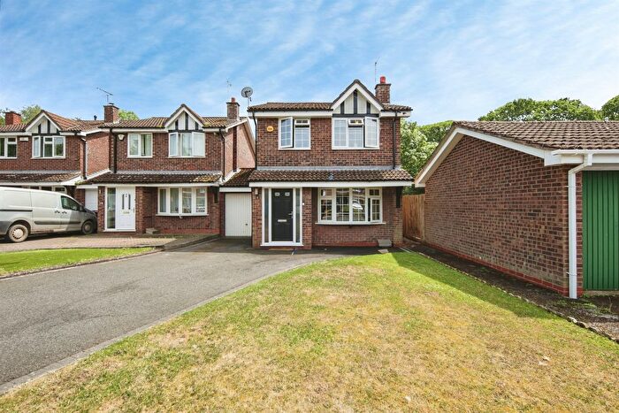 3 Bedroom Link Detached House For Sale In Spinney Close, Arley, Coventry, CV7
