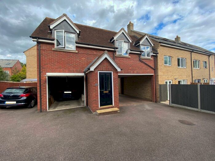 2 Bedroom Maisonette To Rent In Bradford Drive, Colchester, CO4