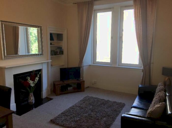 2 Bedroom Flat To Rent In Balcarres Street, Morningside, Edinburgh, EH10