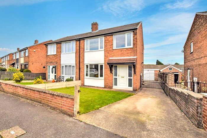 3 Bedroom Semi-Detached House To Rent In Harrington Court, Lundwood, Barnsley, S71