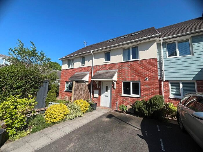 3 Bedroom Terraced House To Rent In Milton Close, Basingstoke, Hampshire, RG24