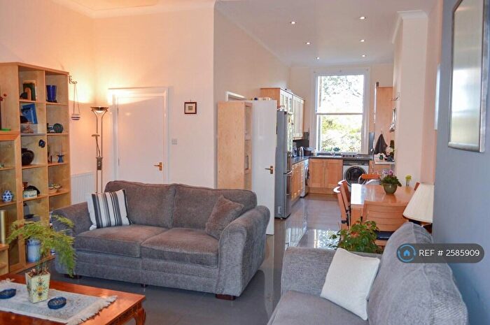 4 Bedroom Maisonette To Rent In Balham, Balham, SW12