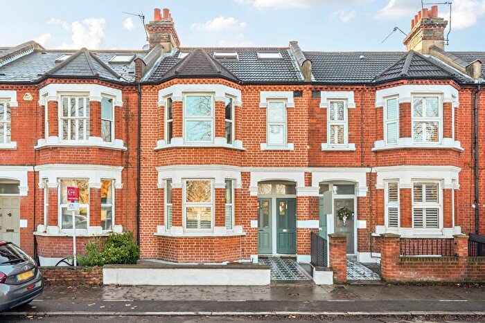 2 Bedroom Flat For Sale In Quicks Road, Wimbledon, London, SW19