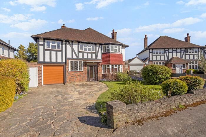 4 Bedroom Detached House For Sale In The Byway, Sutton, Surrey, SM2