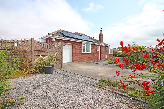 2 Bedroom Bungalow For Sale In Barton Avenue, Knott End On Sea, Poulton-Le-Fylde, FY6