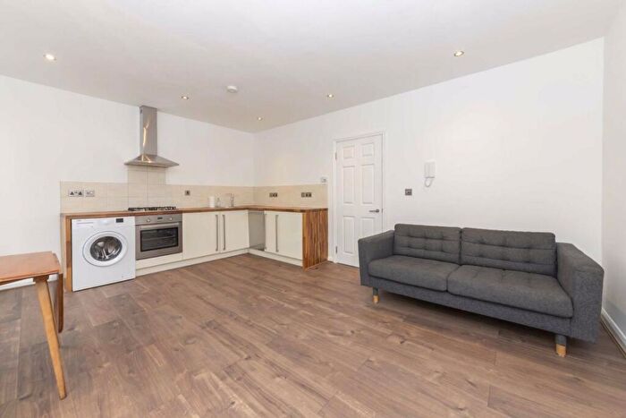 1 Bedroom Flat To Rent In City Road, London, EC1V