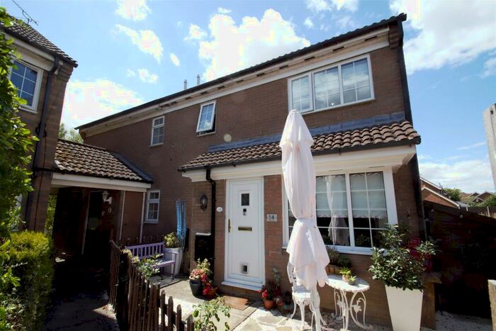 1 Bedroom Terraced House To Rent In Cherry Tree Way, Ampthill, Bedford, MK45