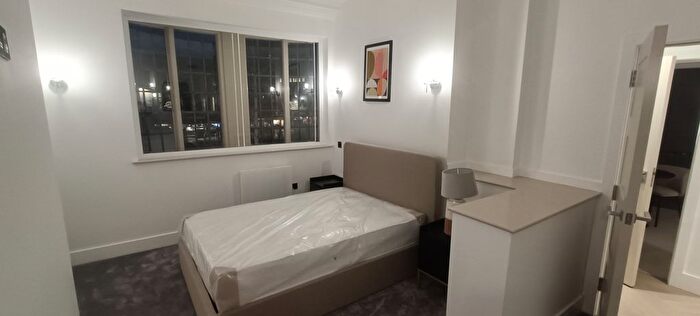 1 Bedroom Flat To Rent In Long Row, Nottingham, NG1