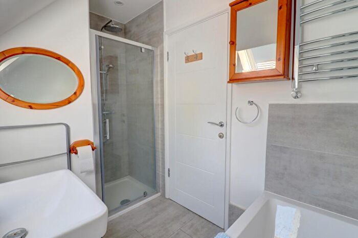 2 Bedroom Semi-Detached House For Sale In High Street, Princes Risborough, Buckinghamshire, HP27