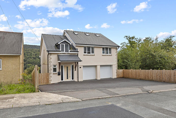 4 Bedroom Detached House For Sale In Graig Road, Godrergraig, Swansea, SA9