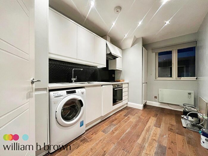 1 Bedroom Flat To Rent In William Hunter Way, Brentwood, CM14
