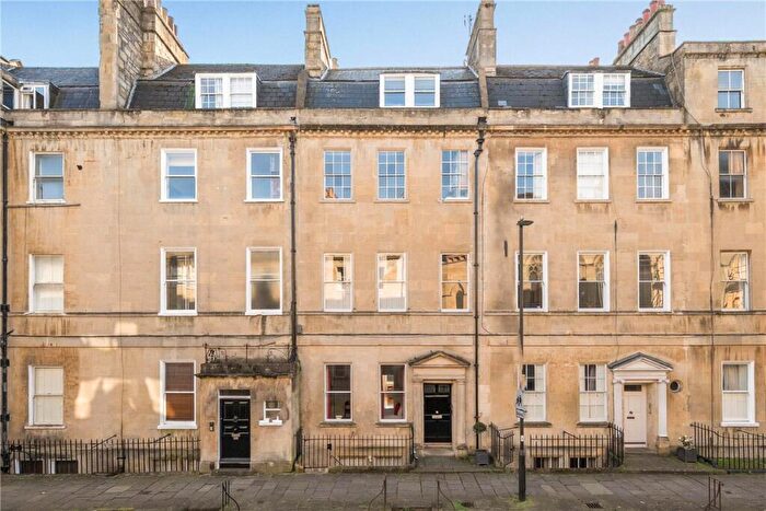 2 Bedroom Apartment For Sale In Brunswick Place, Bath, Somerset, BA1