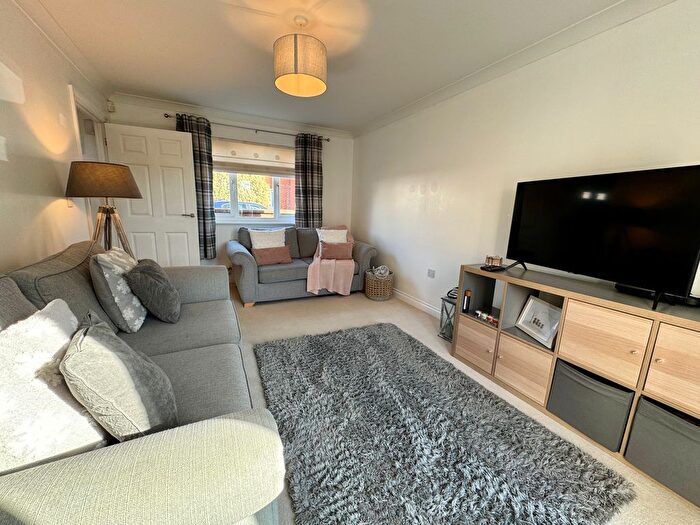 3 Bedroom Property To Rent In Beechfields, Taunton, TA1