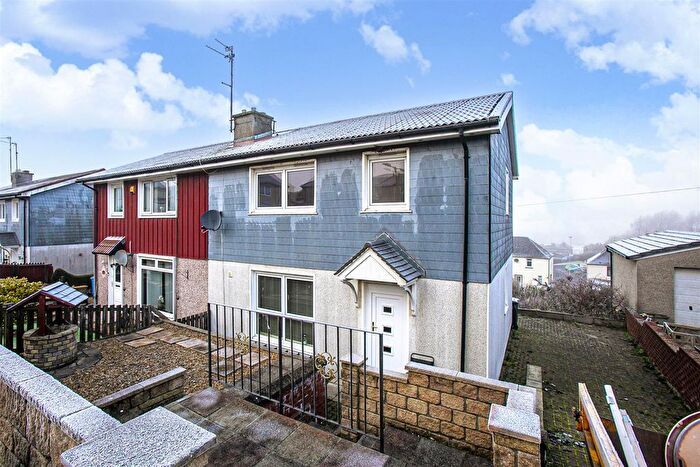 3 Bedroom Semi-Detached House For Sale In Benarty Avenue, Lochgelly, KY5