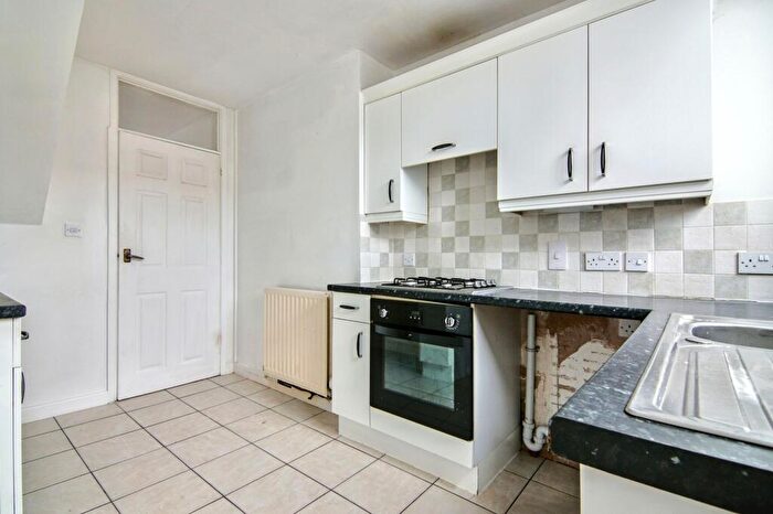 3 Bedroom Terraced House For Sale In Mellowship Road, Coventry, CV5