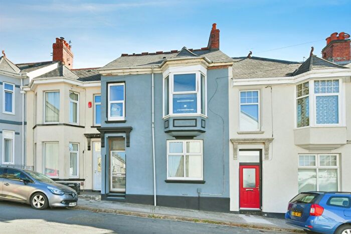 2 Bedroom Terraced House For Sale In Victoria Avenue, Plymouth, PL1