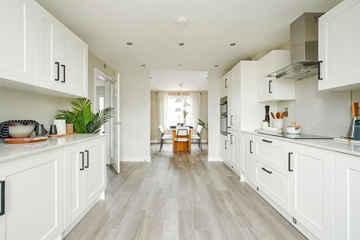 4 Bedroom Detached House For Sale In Norwich Road, Claydon, IP6