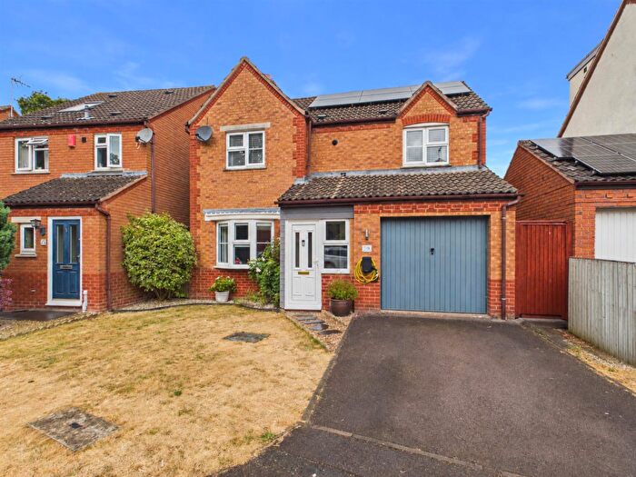 4 Bedroom Detached House For Sale In Littlefield, Quedgeley, Gloucester, GL2