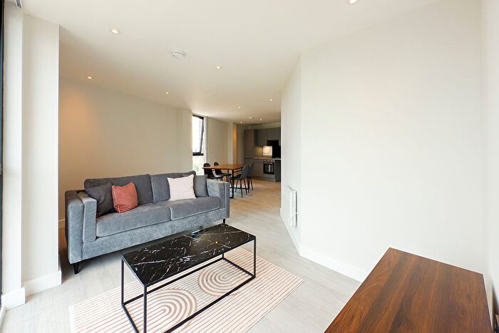 2 Bedroom Flat To Rent In Regent Plaza, Block B, Oldfield Road, Salford, M5