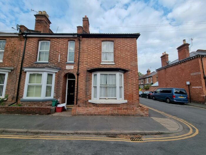3 Bedroom Terraced House To Rent In Victoria Street, Leamington Spa, CV31
