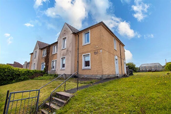 3 Bedroom Flat For Sale In Newlands Drive, Hamilton, ML3