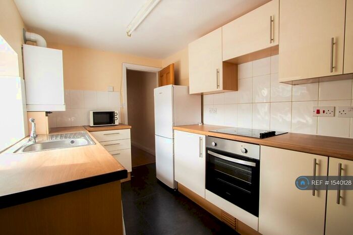 5 Bedroom Terraced House To Rent In Berkeley Road, Southampton, SO15