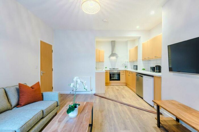 3 Bedroom Terraced House To Rent In Kelvin Grove, Newcastle, NE2