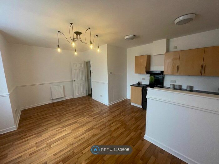 1 Bedroom Flat To Rent In Merton Road, Bootle, L20