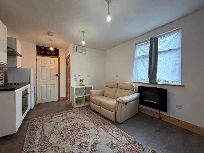 1 Bedroom Flat To Rent In Station Road, Harrow, HA1