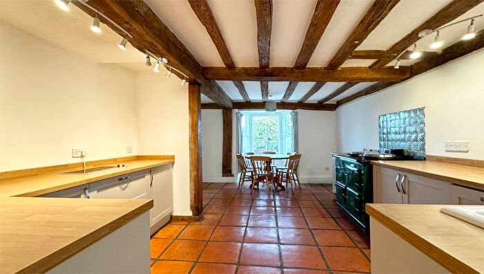 6 Bedroom Detached House To Rent In The Broadway, Dunmow, CM6