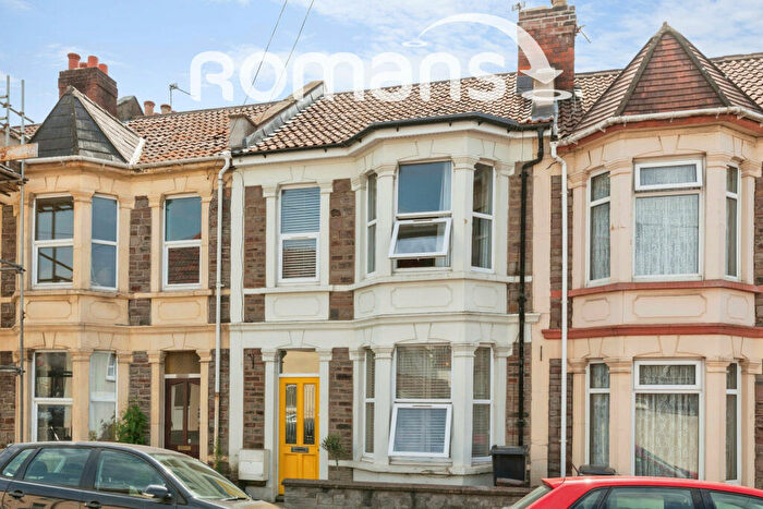 3 Bedroom Terraced House To Rent In Victoria Avenue, Bristol, BS5