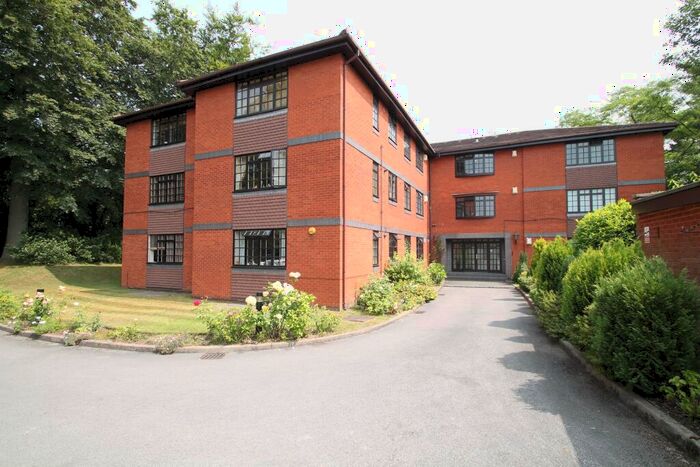 2 Bedroom Flat To Rent In Woodbourne Road, Sale, M33
