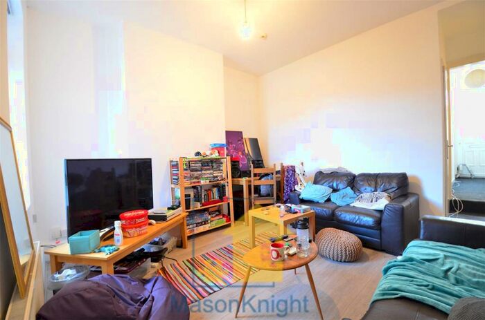 5 Bedroom Terraced House To Rent In Flexible Statrt Date Student Property - Manilla RoadSelly Oak, Birmingham, B29