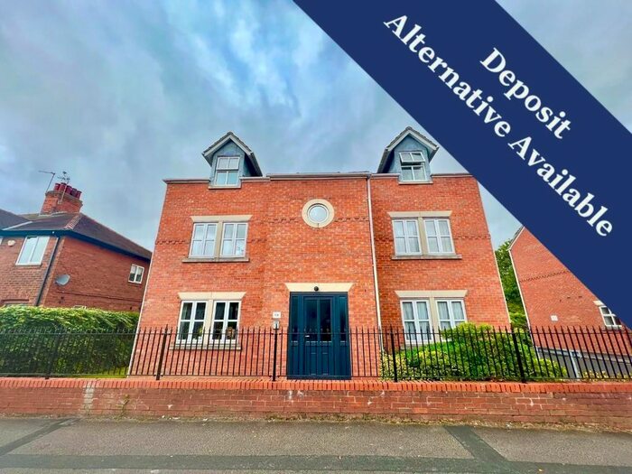 2 Bedroom Flat To Rent In Heworth Mews, York, North Yorkshire, YO31