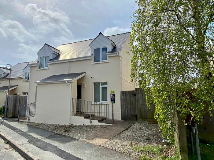 2 Bedroom Semi-Detached House To Rent In Rose Avenue, Merlins Bridge, Haverfordwest, SA61