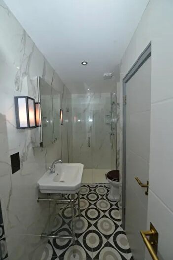 1 Bedroom Flat To Rent In Sutherland Avenue, Maida Vale, W9
