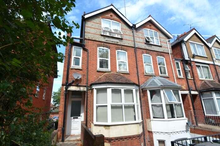 Studio To Rent In London Rd, Reading, RG1