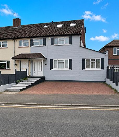 Studio To Rent In Cox Lane, Chessington, KT9