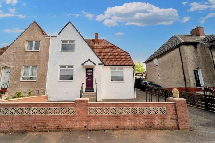 3 Bedroom Semi-Detached House To Rent In Westergreens Avenue, Kirkintilloch, G66