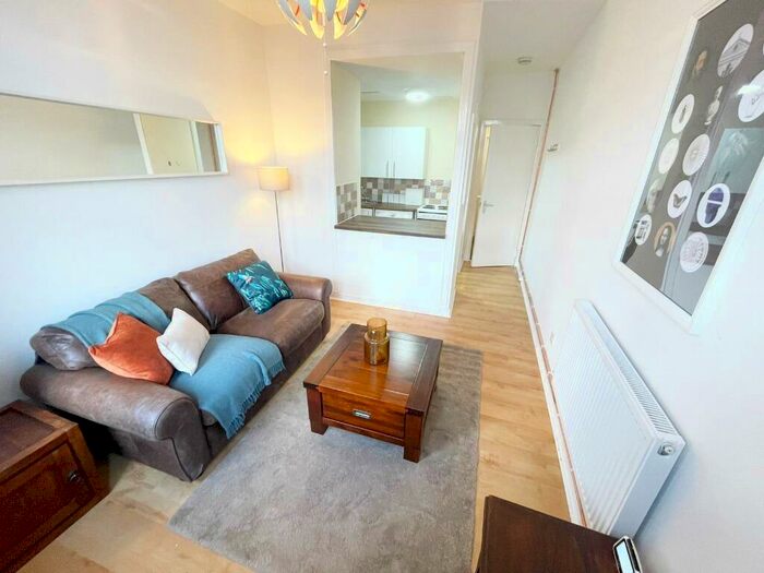 1 Bedroom Flat To Rent In Stevenson Street, Calton, Glasgow, G40