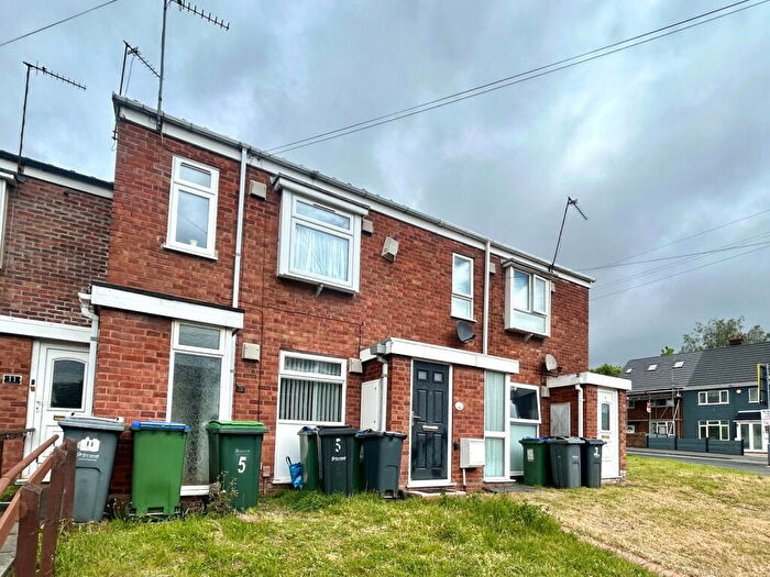 1 Bedroom Flat For Sale In Warren Close, Tipton, DY4