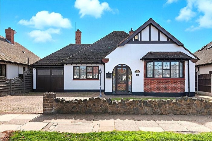 2 Bedroom Bungalow For Sale In Burlescoombe Road, Thorpe Bay, Essex, SS1