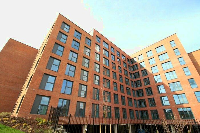 2 Bedroom Apartment To Rent In Axium, Windmill Street, Birmingham, B1