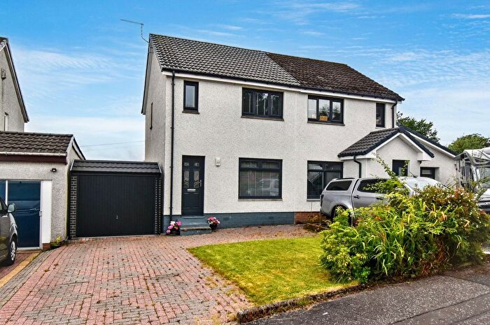 3 Bedroom Semi-Detached House For Sale In Gateside Avenue, Kilsyth, G65