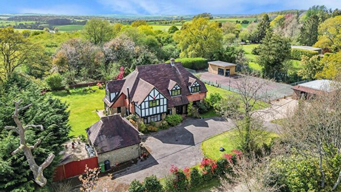 5 Bedroom Detached House For Sale In Barn Lane, Four Marks, Alton, Hampshire, GU34