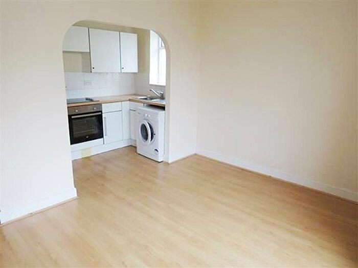 1 Bedroom Flat To Rent In Stockleigh Road, St. Leonards-On-Sea, TN38